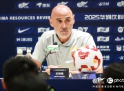 NG体育-国际比赛日上海海港备战亚冠，伤情更新细节曝光，赛场秩序良好，临场指挥获称赞的简单介绍