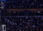 南宫体育-关于晋级下一阶段引发热议！，东契奇在快船比赛中重返赛场上演精彩一战的信息