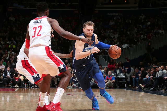 关于Ming新星败北表现惊艳,雄鹿未来可期!的信息 关于Ming新星败北表现惊艳,雄鹿未来可期!的信息