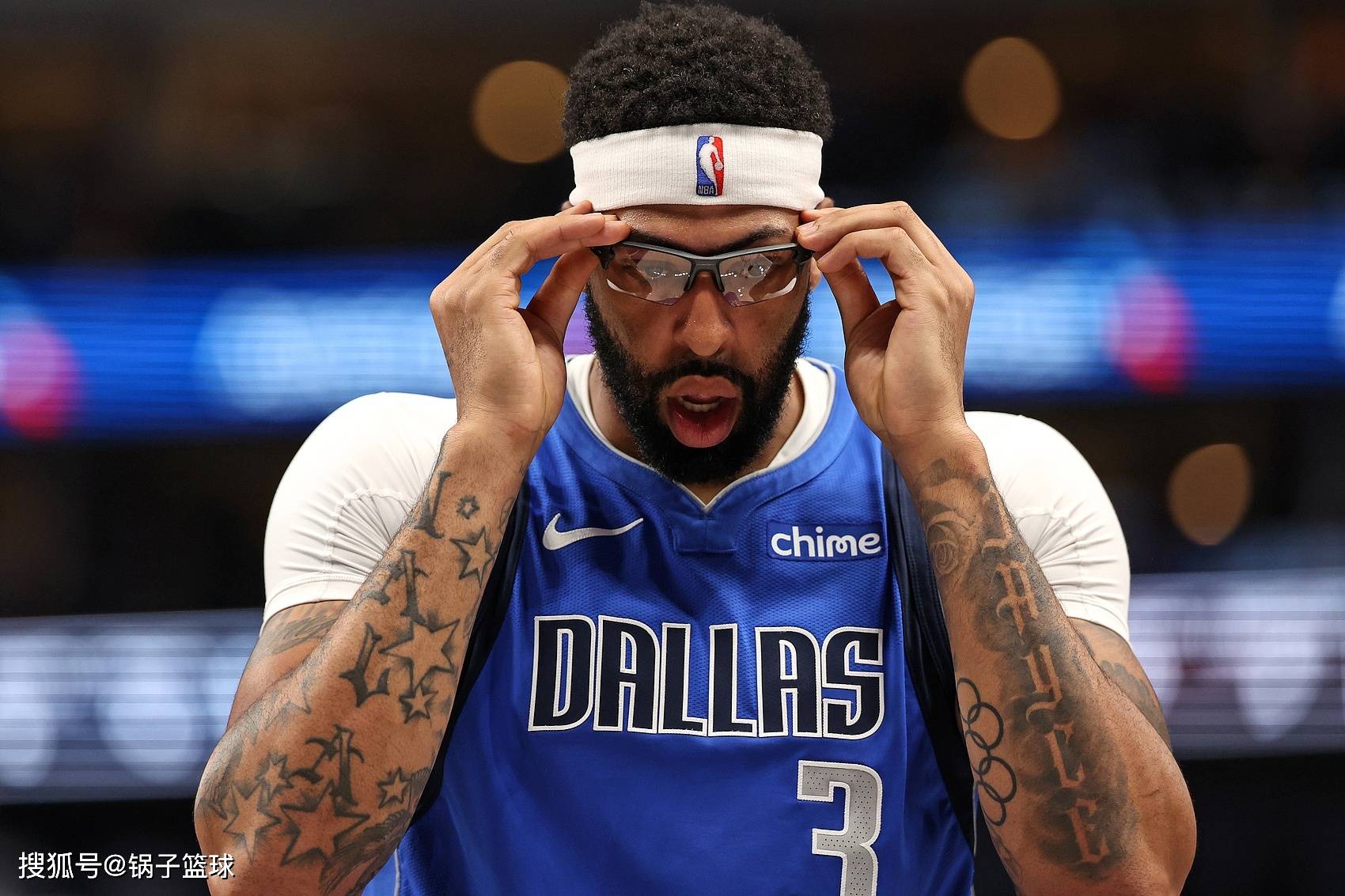 关于浓眉哥关键节点高光表现，勇士带队取胜！的信息